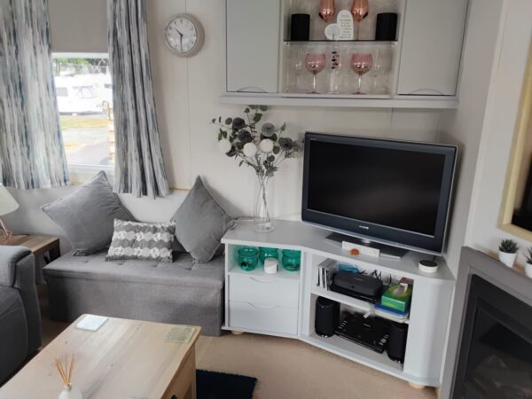 Carnaby Ridgeway 2010 model 37' x 12' 2 bedroom - Image 6